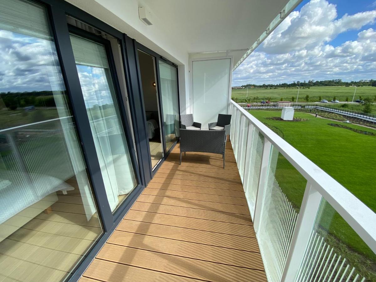 Polanki Aqua Apartament Luna Kolobrzeg Exterior photo